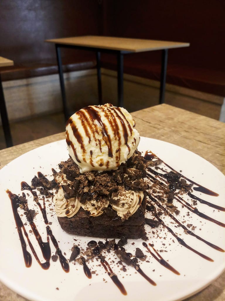 A brownie in disguise Two Feet and Wings